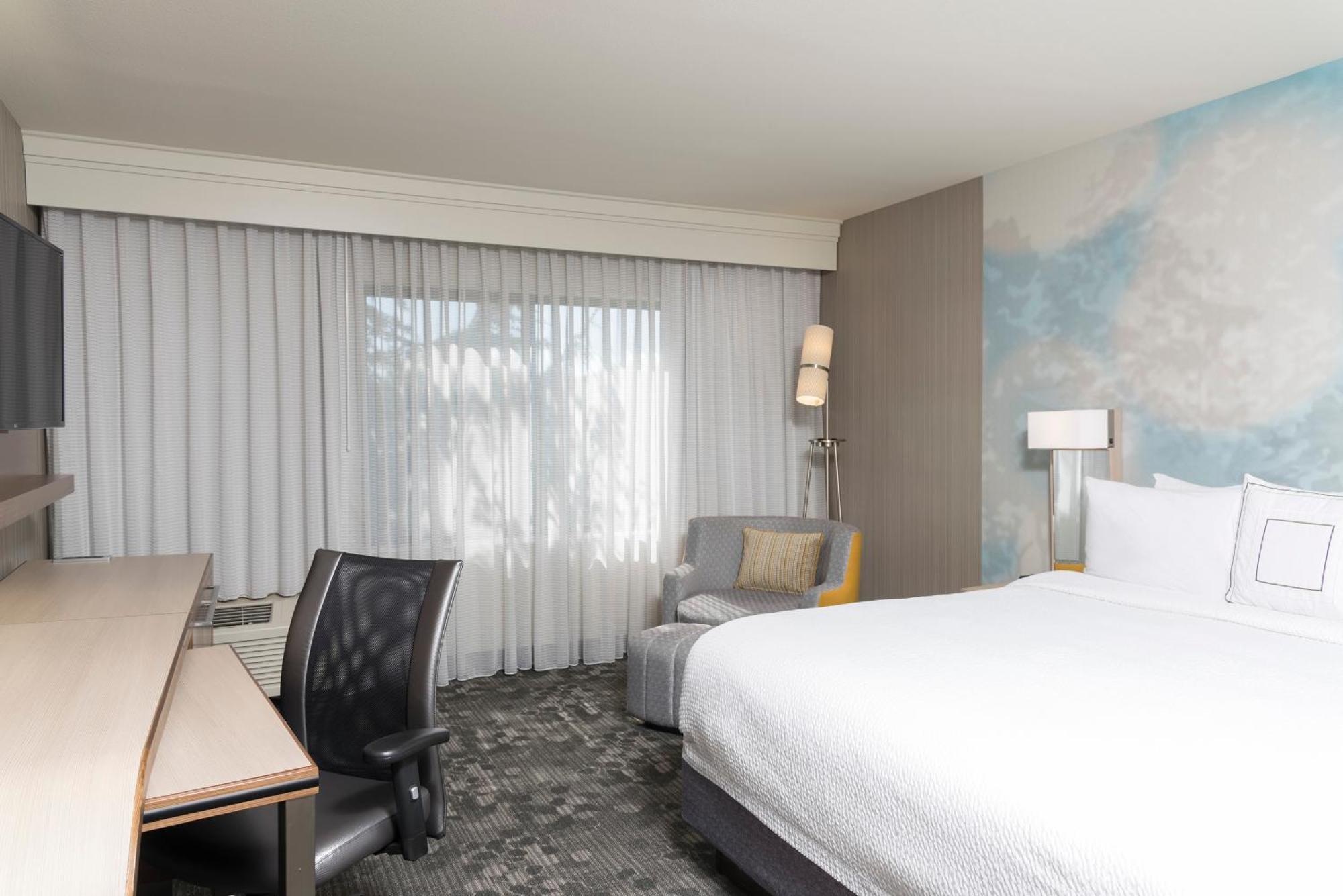 Courtyard By Marriott Livermore Bagian luar foto