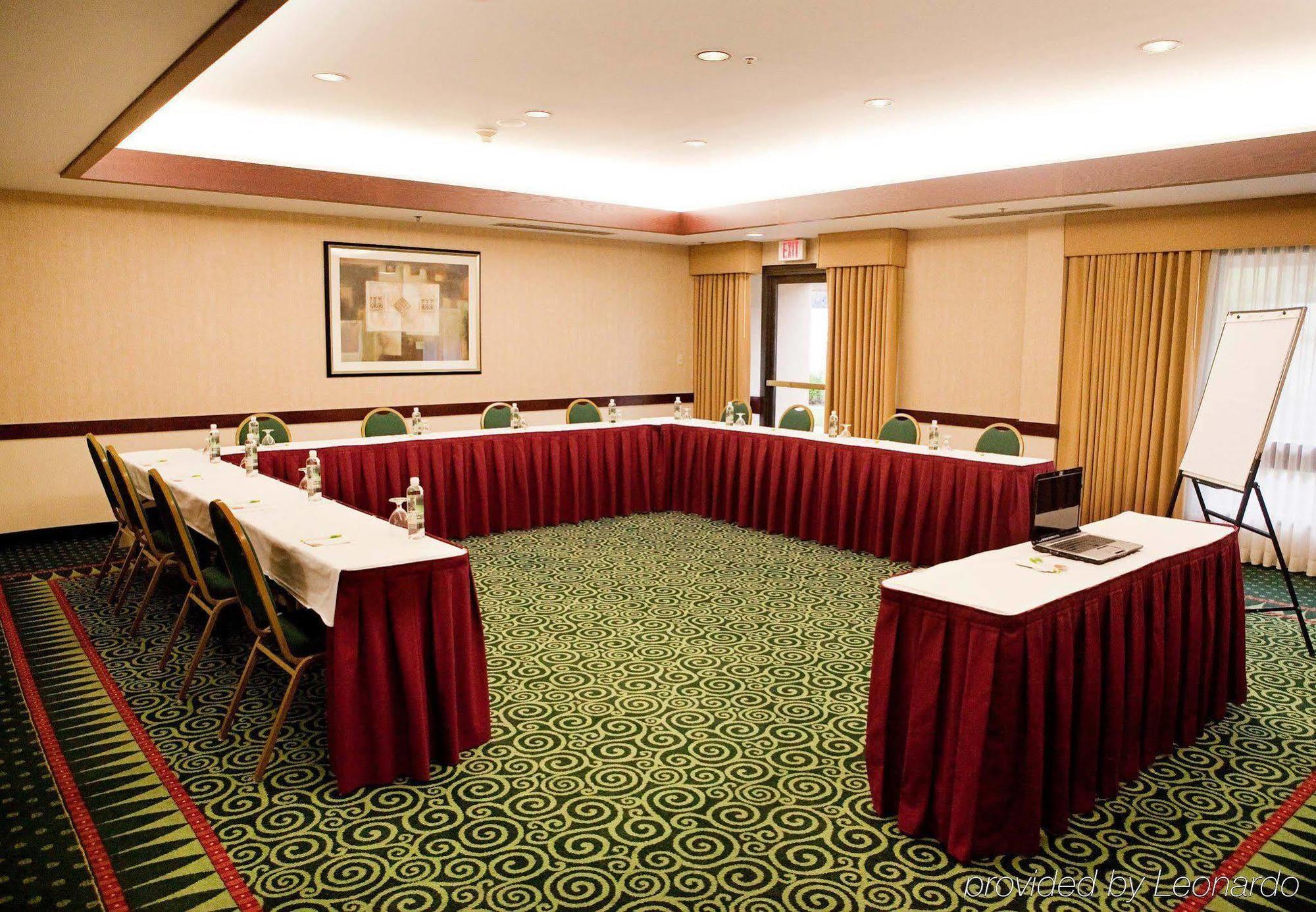 Courtyard By Marriott Livermore Bagian luar foto