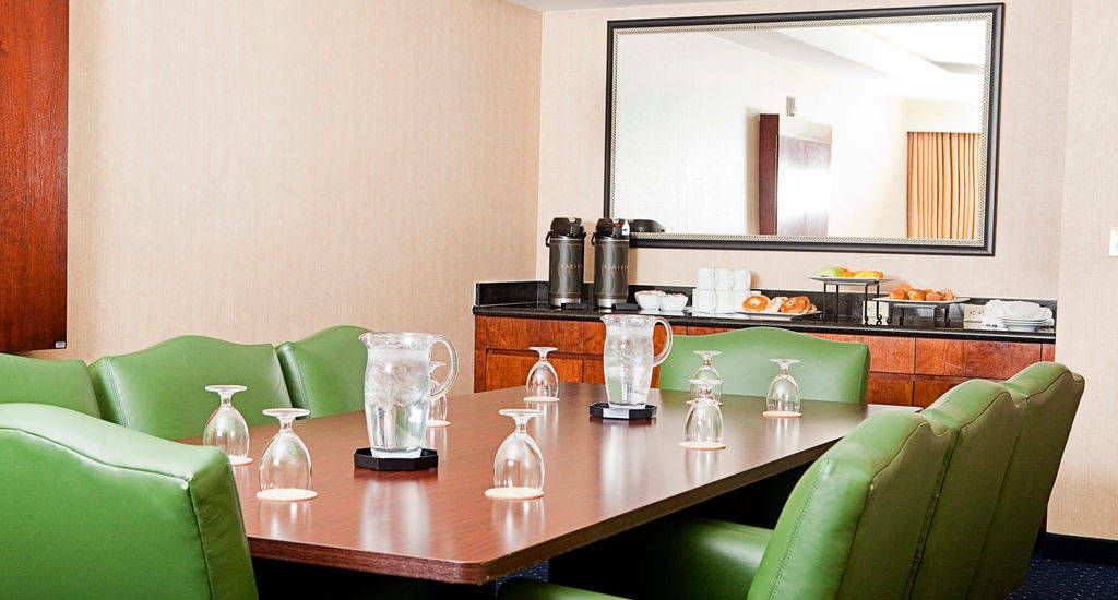 Courtyard By Marriott Livermore Bagian luar foto