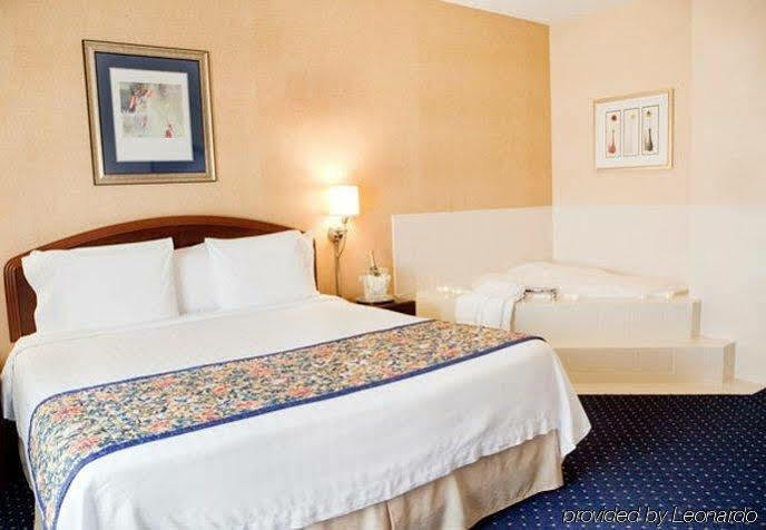 Courtyard By Marriott Livermore Bagian luar foto